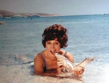 Ρένα Βλαχοπούλου: «Ήμουν τρομερά οικονόμα»- «Ήθελα να νιώσω στο γήρας ότι δεν θα έχω ανάγκη κανέναν»